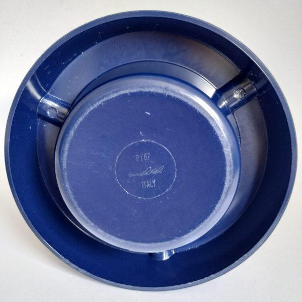 Asbak dokerblauw met rode rand – merknaam Drum (2)