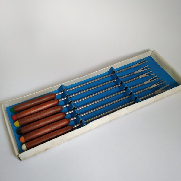 Fondue vorken – 6 stuks wit doosje met blauwe ondergrond (1)