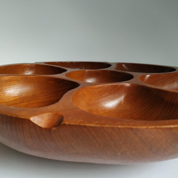 Snackschaal teak met 7 vakken op draaiplateau – diameter 36 cm (2)