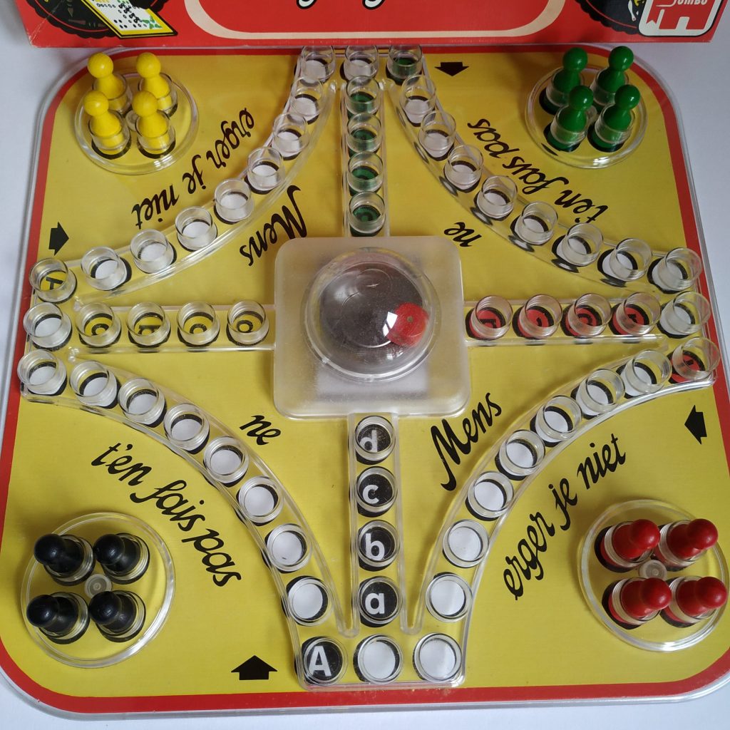 Vintage Spel Mens Erger je Niet van Jumbo Queens Vintage Vintage Spel Mens Erger je Niet van Jumbo Queens Vintage