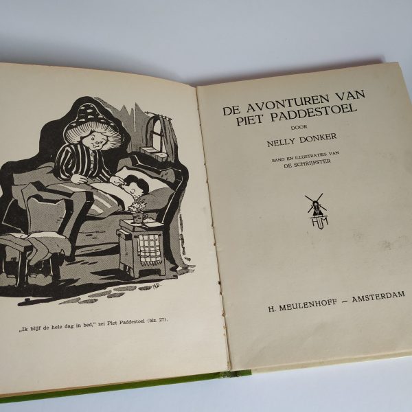 Vintage Kinderboek De avonturen van Piet Paddestoel