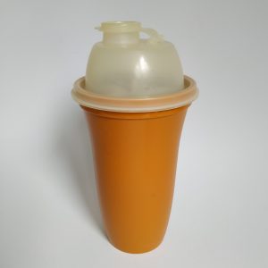 Vintage Shake Beker / Quick Shaker Tupperware