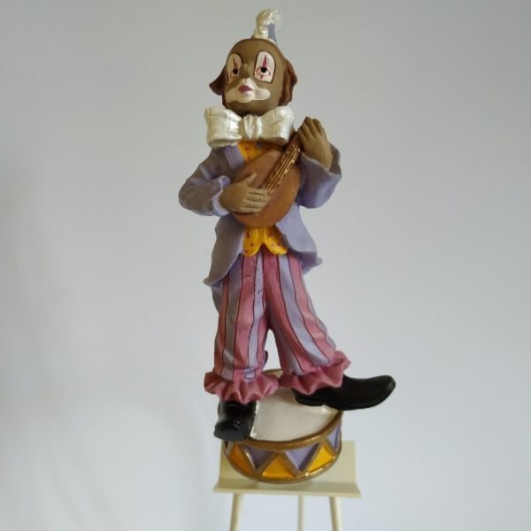 Clown in beweging op metalen onderstel – hoogte 37,5 cm (1)