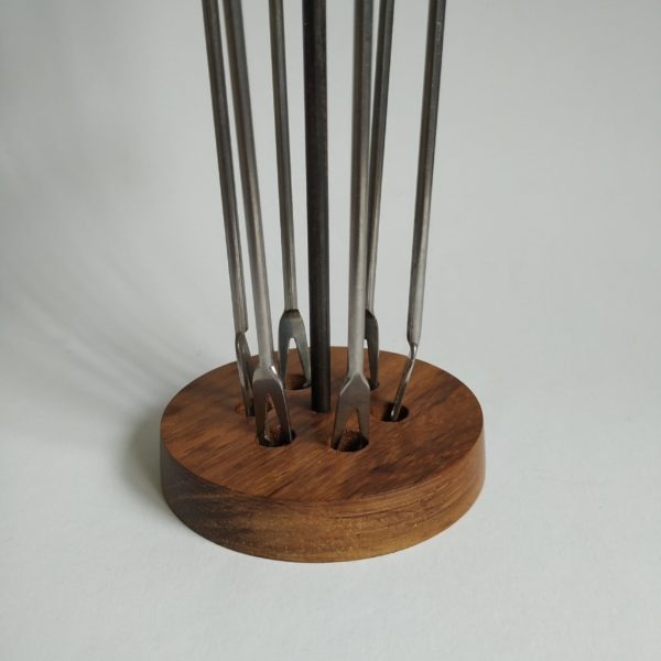 Fondue vorken – 6 stuks – in houten standaard – hoogte 28,5 cm (4)