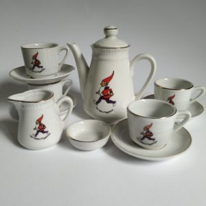 Vintage porselein Kinder Servies van Van Nelle's Piggelmee