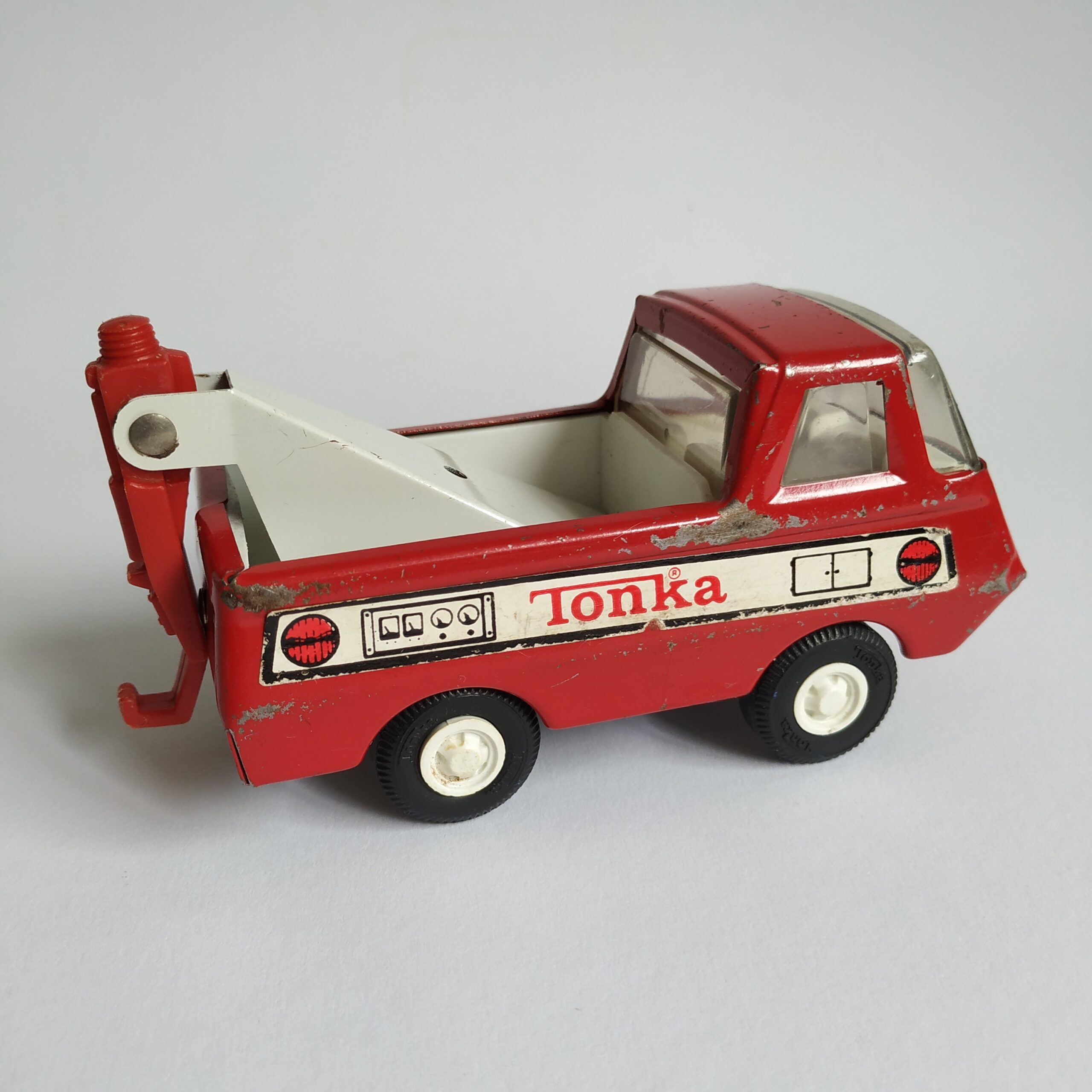 Kast Ecologie Tijdreeksen Vintage Speelgoedauto / Takelwagen van Tonka - Queens Vintage