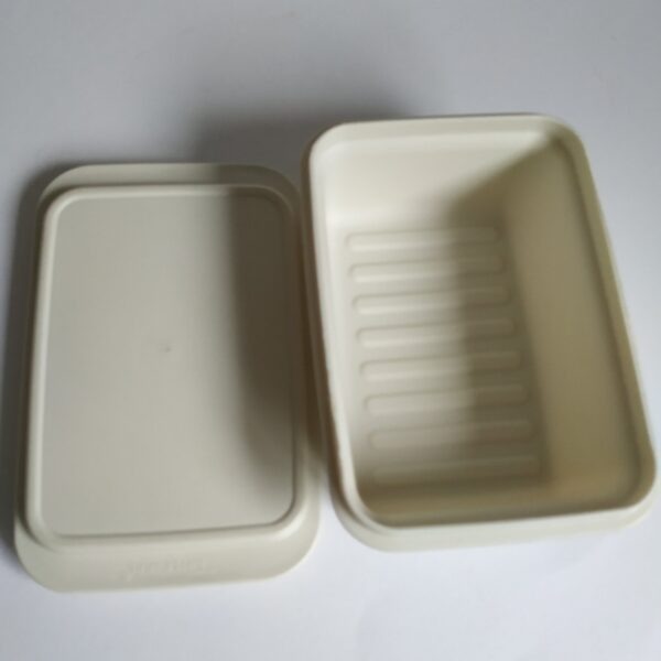 Botervloot Tupperware – gebroken wit- creme 16,5 x11x7 cm (4)