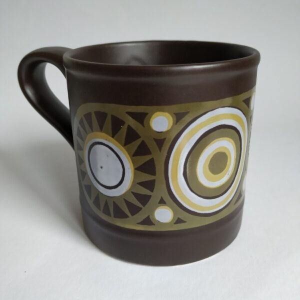 Mok Staffordshire Potteries – Jaren 70 – bruin-groen -wit hoogte 8,5 cm – diameter 8 cm (9)