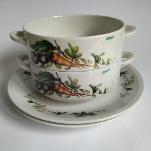 Vintage Royco soepkommen met schotel van Villeroy & Boch Septfontaines