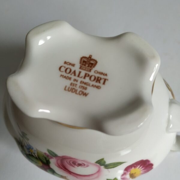 Vintage melkkannetje en suikerpot van Coalport Ludlow