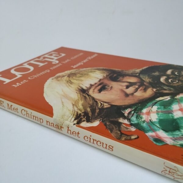 Boek Lotje met Chimp naar het circus – 1973 (2)