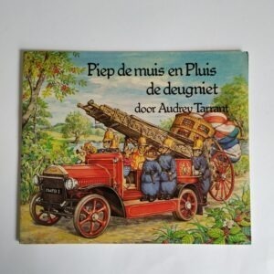 Vintage kinderboek Piep de muis en Pluis de deugniet uit 1983