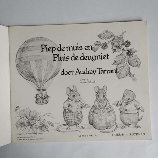 Vintage kinderboek Piep de muis en Pluis de deugniet uit 1983