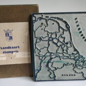 Vintage landkaart stempel van Nederland in originele doos