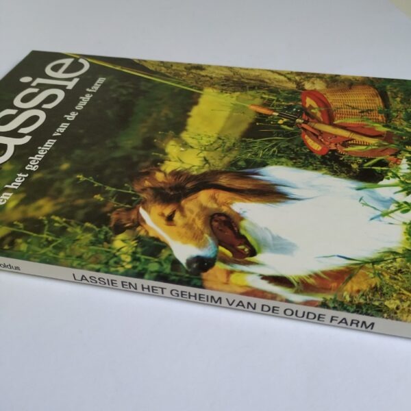 Vintage kinderboek Lassie en het geheim van de oude farm