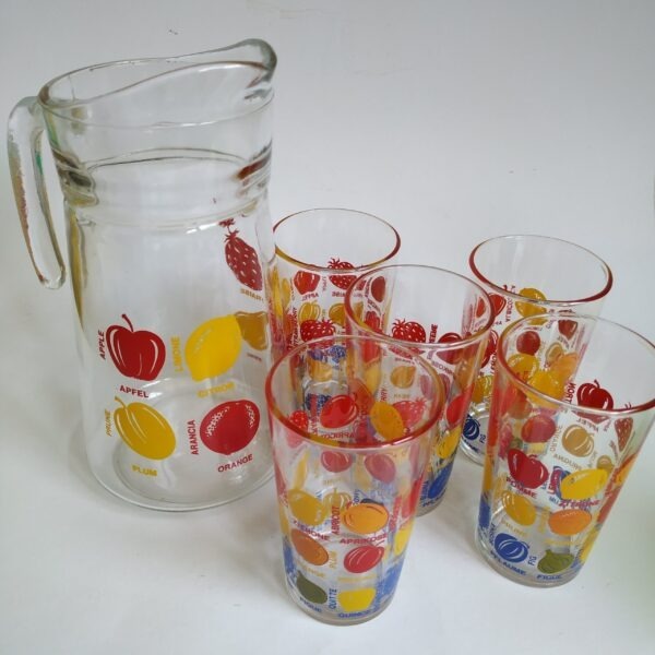 Sapkan met 5 drink glazen (2)