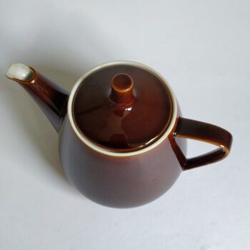 Vintage thee / koffiepot van Villeroy & Boch, maat 3 uit de jaren 60