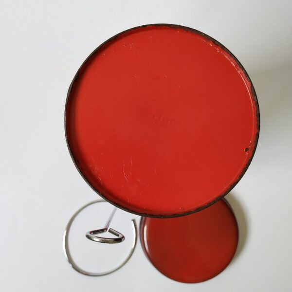 Beschuitbus van Brabantia met lift – rood – hoogte 21,5 cm – diameter 11 cm (2)