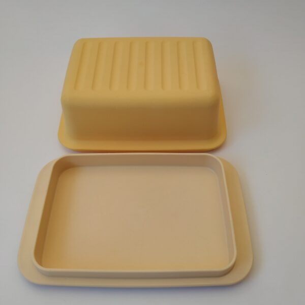 Botervloot Tupperware – kleur geel – 16,5x11x7 cm (5)