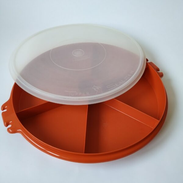 Snackschaal – partyschaal Tupperware – oranje – diameter 33 cm (1)