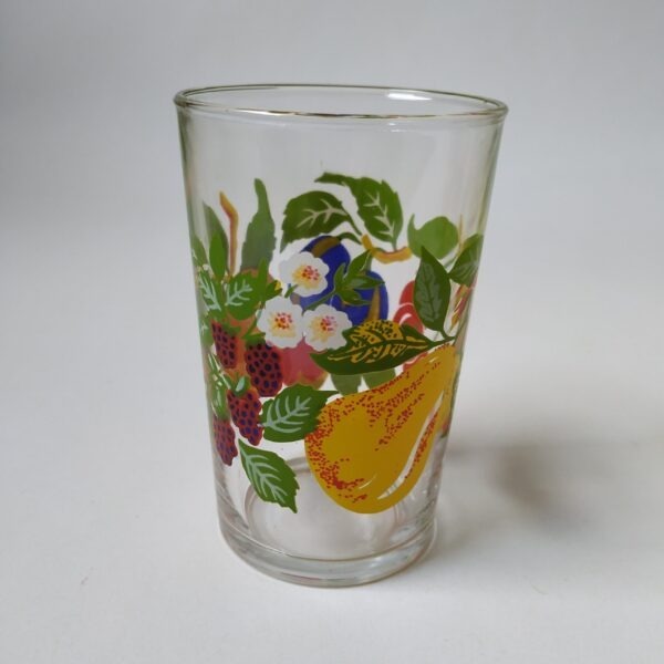 Vintage limonade glazen van VMC met afbeeldingen van fruit als decoratie