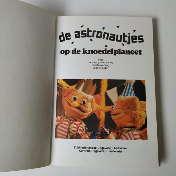 Vintage boek De astronautjes op de knoedelplaneet uit 1978
