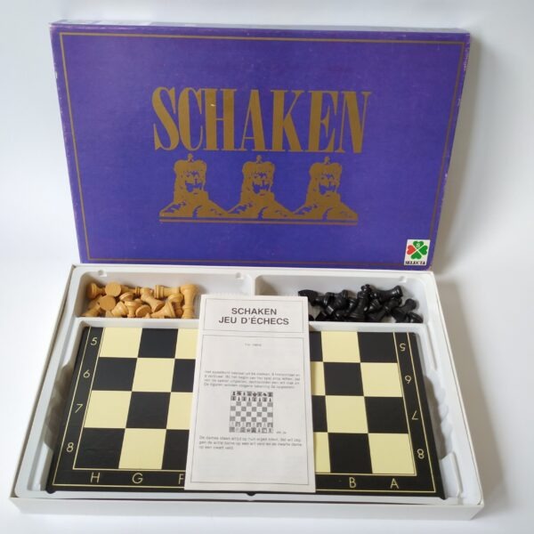 Vintage schaakspel van Selecta met leerboek Jeugdschaak (KNSB)