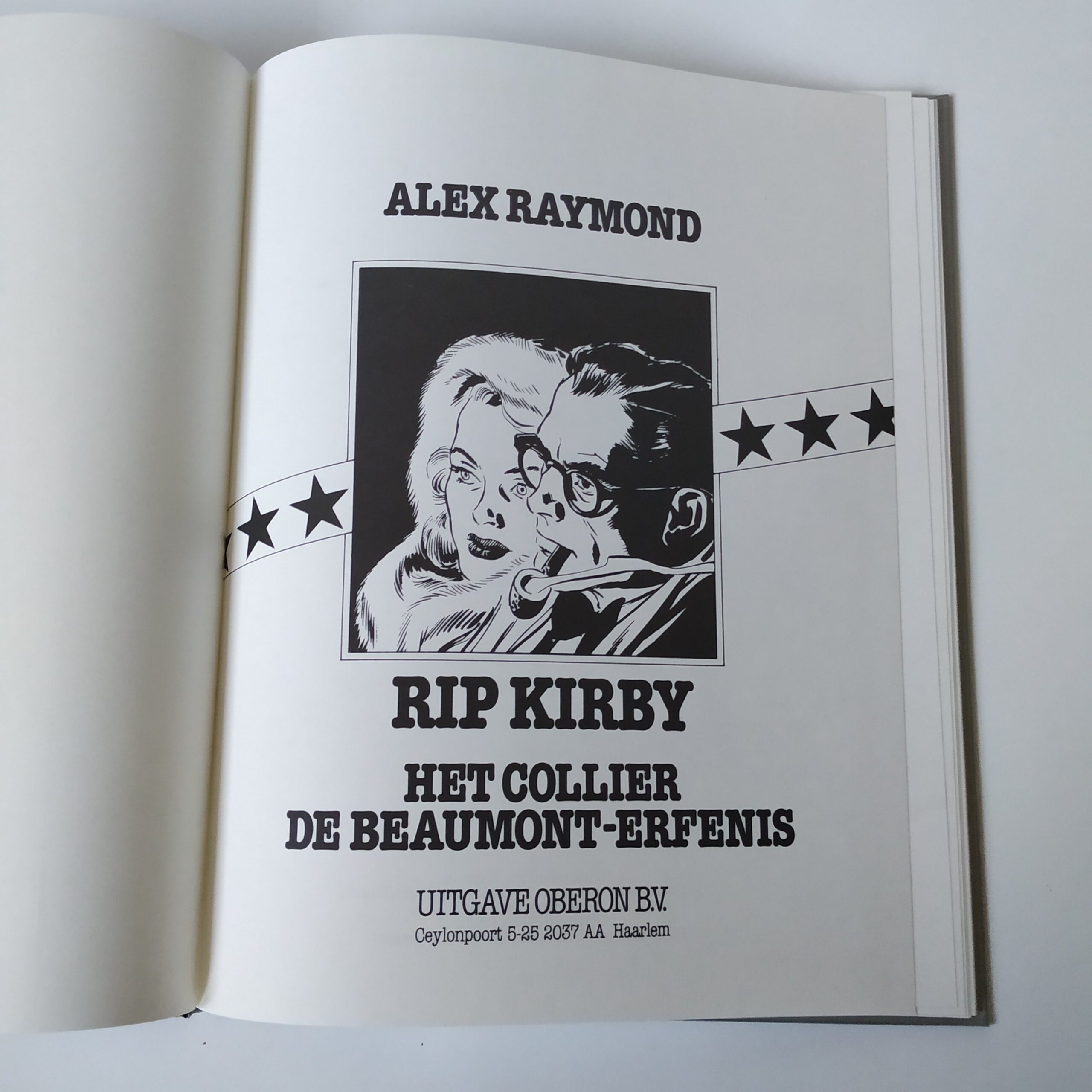 Stripboek Rip Kirby 2 – Het collier uit 1982 (2)