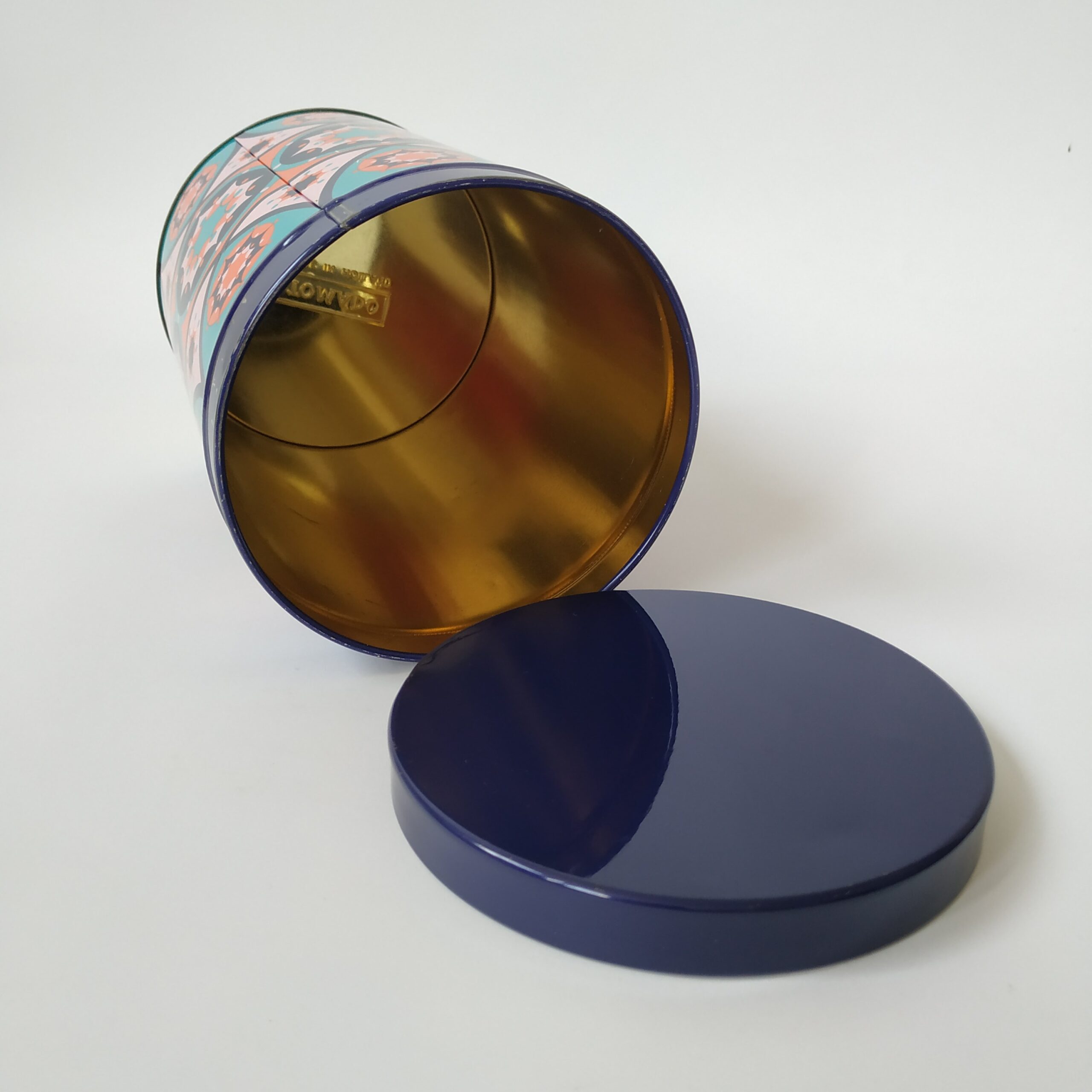 Blik Tomado Holland – hoogte 16,5 cm – diameter 11,5 cm – kleuren blauw-rose-oranje (2)