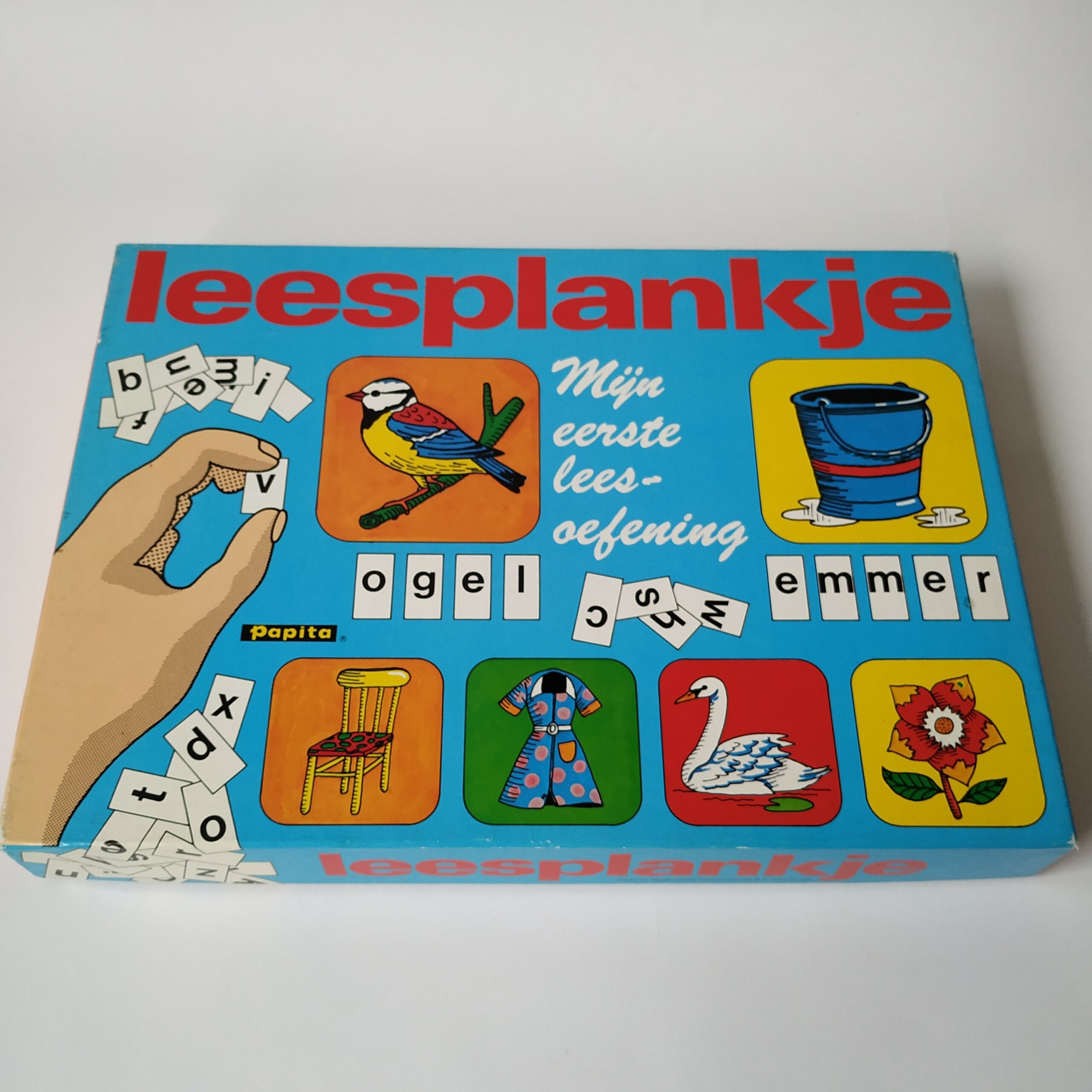 Vintage leesplankje van Papita uit de jaren 70