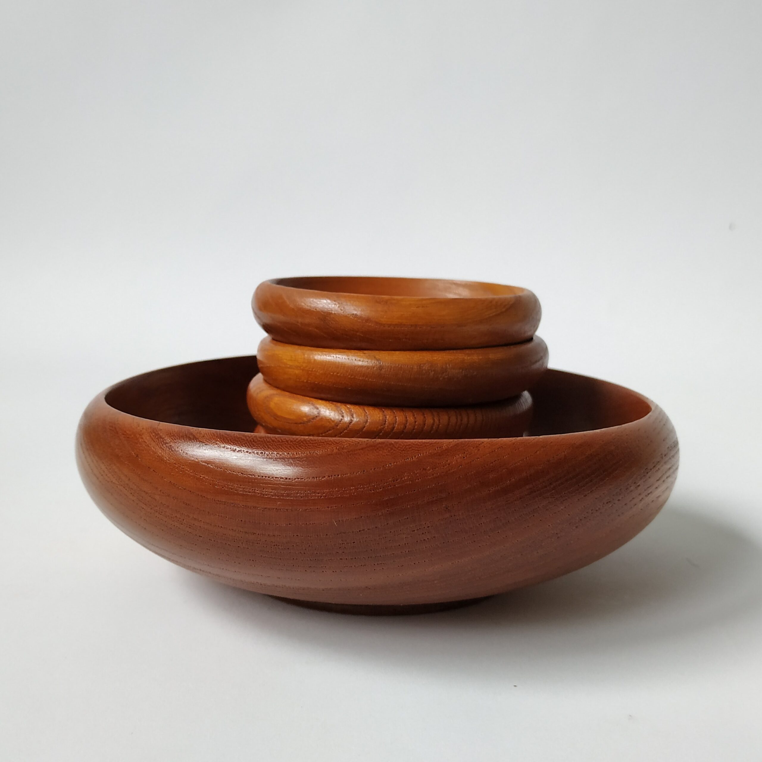 Snackschaal met 4 kleine snackschaaltjes van hout – diameter 15 cm en 7,5 cm (5)