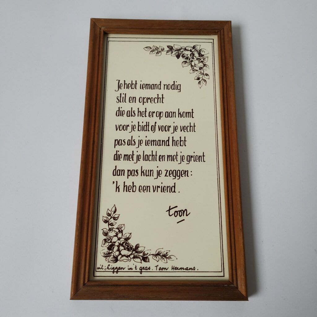 Vintage Wandtegel Toon Hermans In Houten Lijst Queens Vintage Vintage Wandtegel Toon Hermans In Houten Lijst Queens Vintage