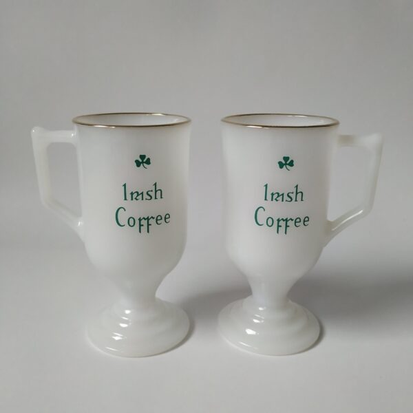 Vintage melkglas mokken Irish Coffee