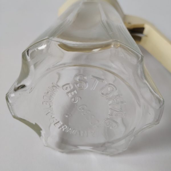 Vintage glazen suikerstrooier van Stoha met kunststof deksel