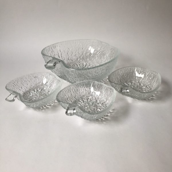 Vintage decoratieve grote zware glazen (fruit) schaal met 3 kleinere schalen in Appelvorm