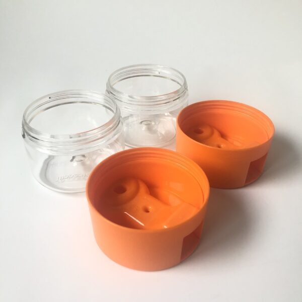 Schenkfles Tupperware Manhattan - 200 ml - voor olie -azijn - sojasaus - koffiemelk - 2 stuks (3) Schenkfles (kunststof) van Tupperware Manhattan met een inhoud van 200ML