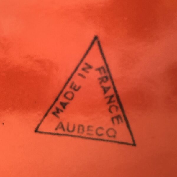 Stalen pan geemailleerd - gemaakt in Frankrijk-Aubeco -- hoogte 15 cm - totale breedte 24 cm (6) Vintage geëmailleerde oranje pan uit Frankrijk/Aubeco