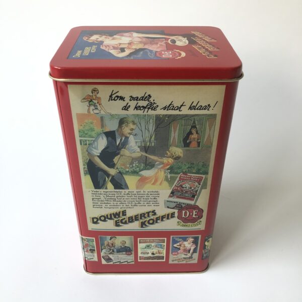 Vintage hoog blik van Douwe Egberts met nostalgische koffiereclame afbeeldingen