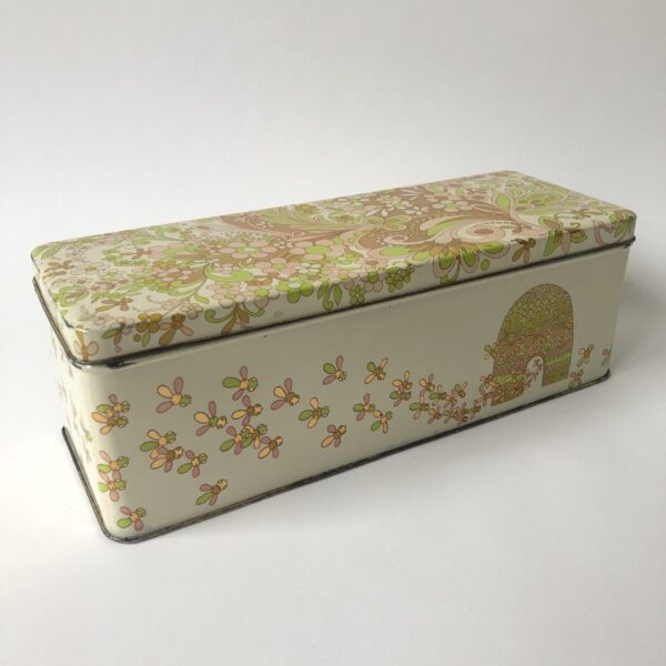 Ontbijtkoekblik van Verkade - afmeting 28x10,5x9,5 cm (1) Vintage ontbijtkoekblik van Koninklijke Verkade Fabrieken N.V. Zaandam Holland