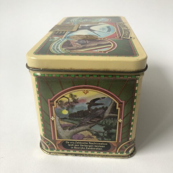 Blik Zwaluw lucifers - afmeting 15,5x8x8 cm (3) Vintage rechthoekig blik voor lucifersdoosjes of losse lucifers van het merk Zwaluw