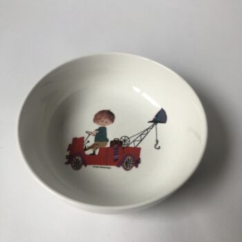 Vintage schaaltje van Fiep Westendorp met Pluk van de Petteflet en de rode kraanauto