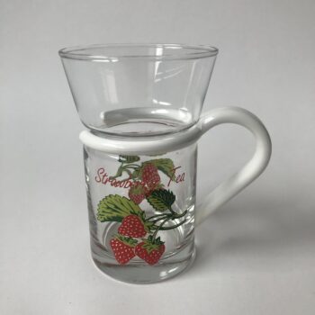 Vintage theeglas Strawberry Tea van Inspiration