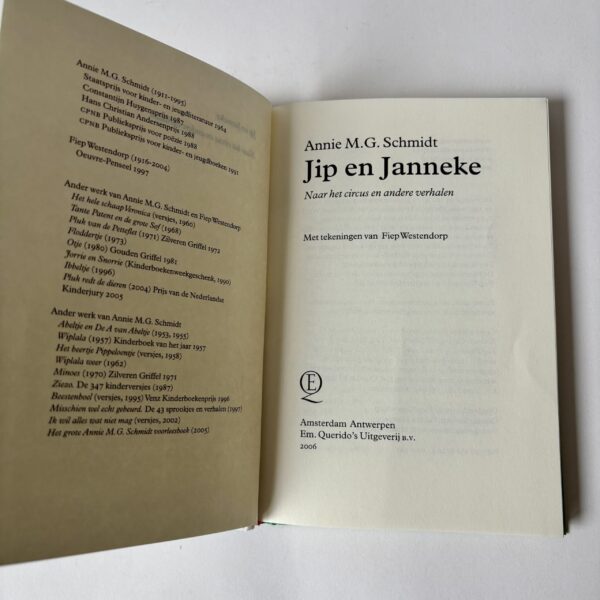Boek Jip en Janneke Naar het circus (2) Vintage boek Jip en Janneke naar het circus en andere verhalen