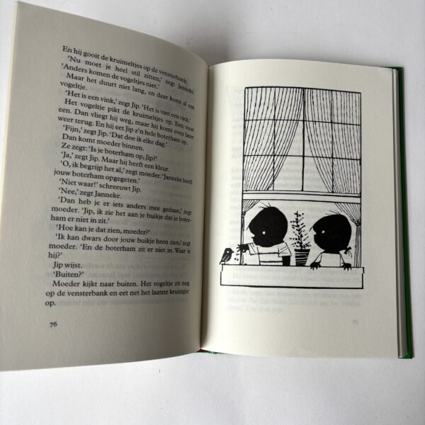 Boek Jip en Janneke Naar het circus (4) Vintage boek Jip en Janneke naar het circus en andere verhalen