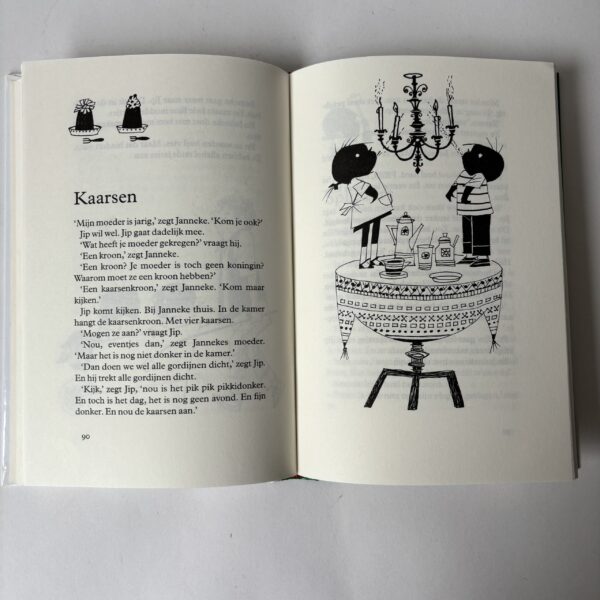 Boek Jip en Janneke Naar het circus (6) Vintage boek Jip en Janneke naar het circus en andere verhalen