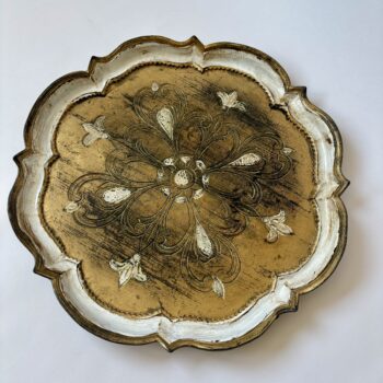Vintage decoratief Italiaans dienblad in de kleuren goud, wit en zwart