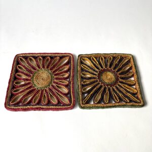 Vintage vierkante raffia pannen onderzetters