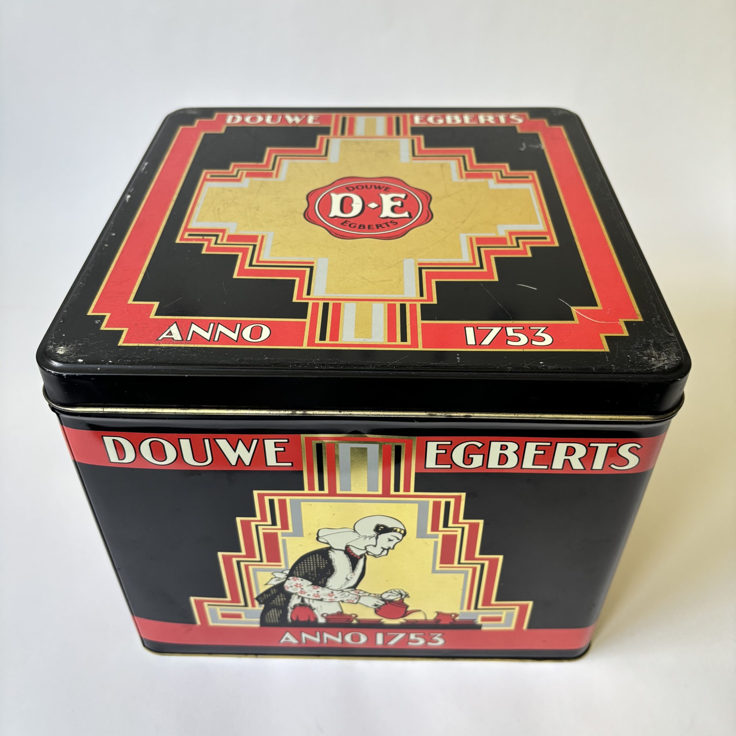 Vintage decoratief (groot) blik / trommel Douwe Egberts Anno 1753