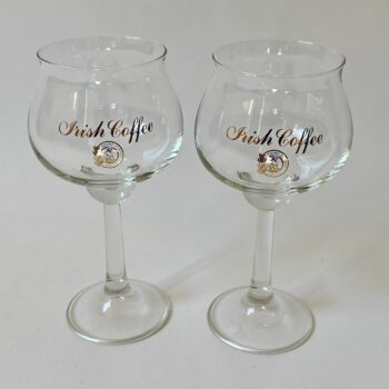 Vintage glazen Irish Coffee Douwe Egberts op voet