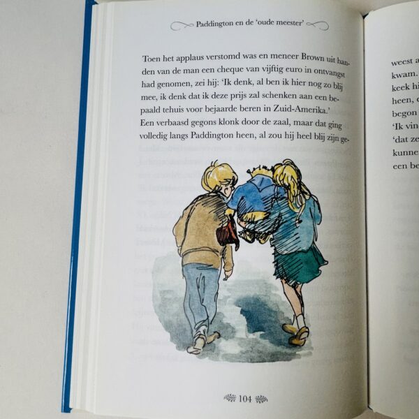 Boek verzamelde verhalen van Het beertje Paddington - jaar 2009 (10)